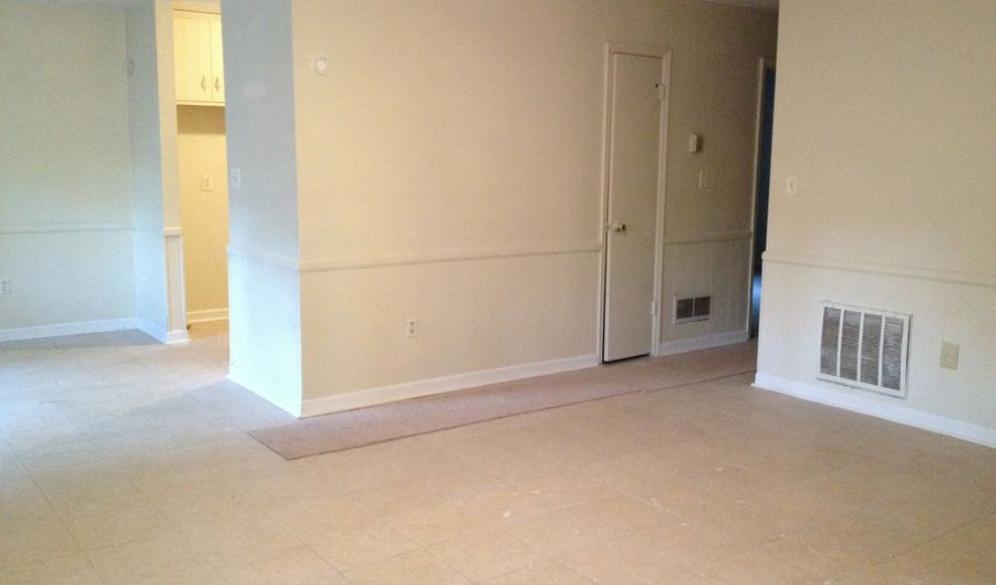 124 Park Ridge Ct, Athens, GA 30605 - 2 Beds, 1 Bath