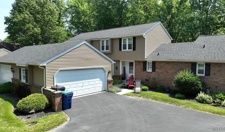 253 Old Oak Post Rd, Amherst, NY 14051 - 3 Beds, 2 Bath