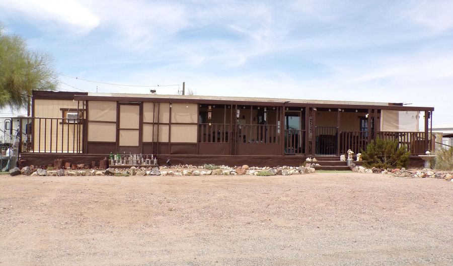 27697 Santa Fe Ave, Bouse, AZ 85325 - 1 Beds, 1 Bath