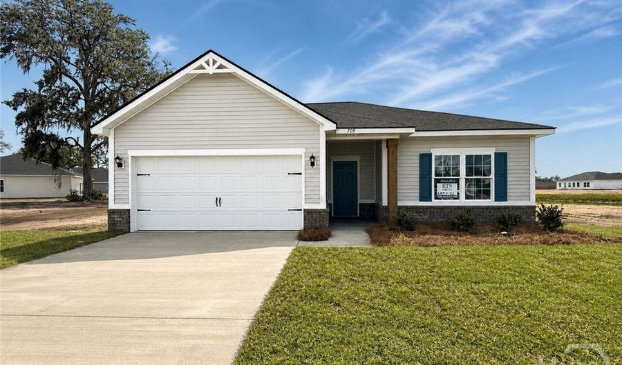 709 Buckhead Loop SE, Allenhurst, GA 31301 - 3 Beds, 2 Bath