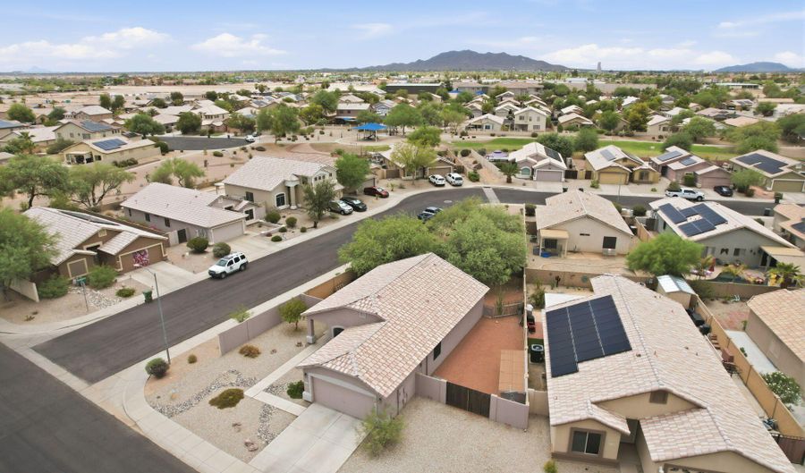 1547 E 12TH St, Casa Grande, AZ 85122 - 2 Beds, 2 Bath