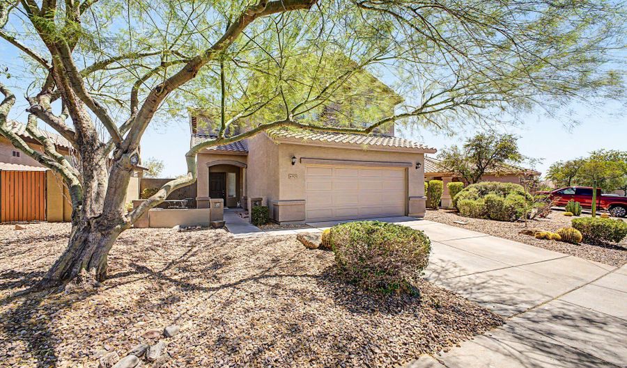 40525 N TERRITORY Trl, Anthem, AZ 85086 - 5 Beds, 3 Bath
