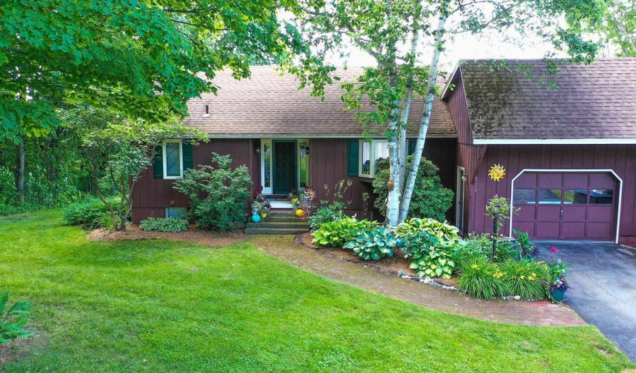 103 Silver Cir, Barre, VT 05641 - 3 Beds, 3 Bath
