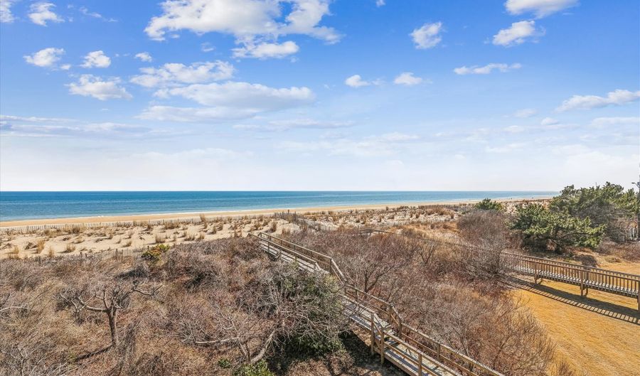 54 S ATLANTIC Ave, Bethany Beach, DE 19930 - 8 Beds, 7 Bath