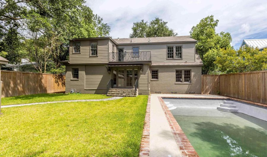 2354 Myrtle Ave, Baton Rouge, LA 70806 - 4 Beds, 3 Bath