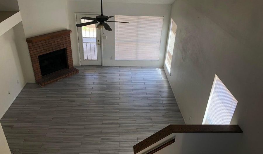 711 N Country Club Way, Chandler, AZ 85226 - 3 Beds, 3 Bath