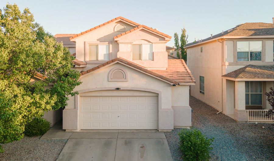 7816 Puerco Ridge Rd NW, Albuquerque, NM 87114 - 4 Beds, 3 Bath