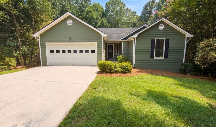 1626 River Trc, Auburn, GA 30011 - 3 Beds, 2 Bath