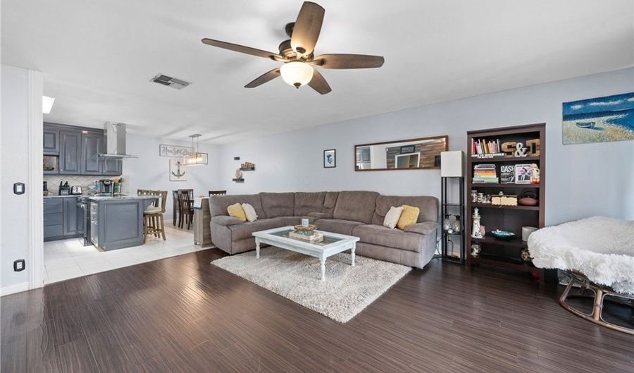 23516 Los Grandes St, Aliso Viejo, CA 92656 - 3 Beds, 2 Bath