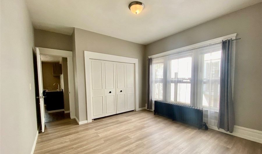 132 Beck Ave 5, Akron, OH 44302 - 0 Beds, 1 Bath