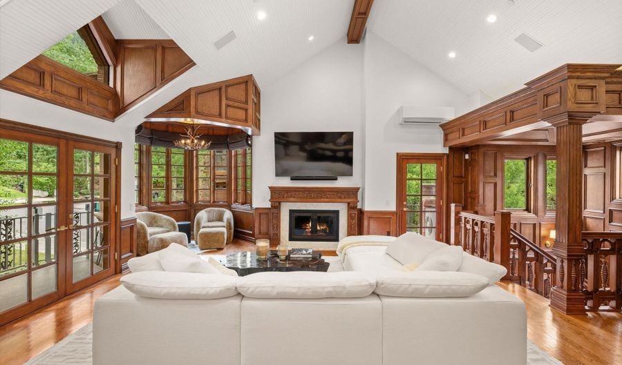 918 S Mill St A, Aspen, CO 81611 - 3 Beds, 4 Bath