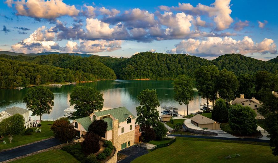 21580 Moonlight Bay Rd, Abingdon, VA 24211 - 4 Beds, 3 Bath
