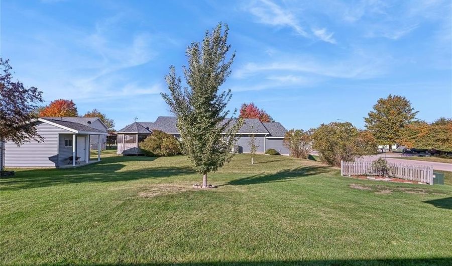 405 D Ave, Atkins, IA 52206 - 5 Beds, 3 Bath