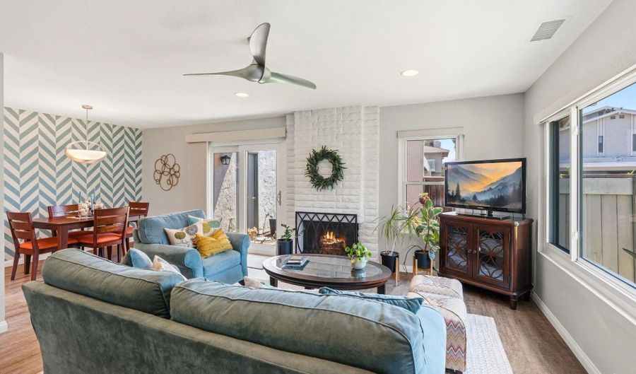 7747 Camino Noguera, San Diego, CA 92122 - 2 Beds, 2 Bath