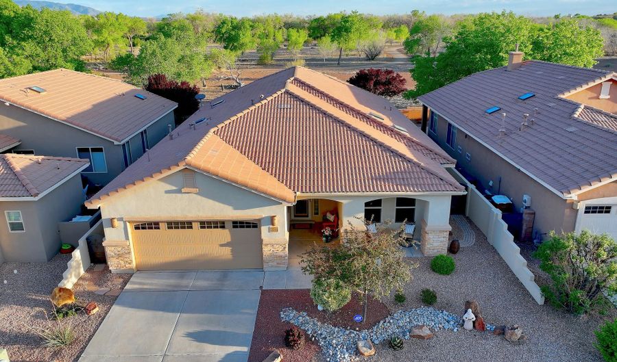 1078 Prairie Zinnia Dr, Bernalillo, NM 87004 - 3 Beds, 3 Bath