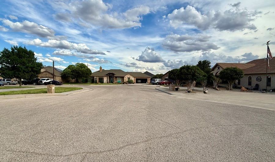 4 Sage Cir, Andrews, TX 79714 - 4 Beds, 3 Bath