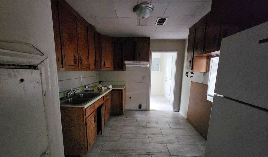 1410 Gillsepie Dr, Albany, GA 31707 - 2 Beds, 1 Bath