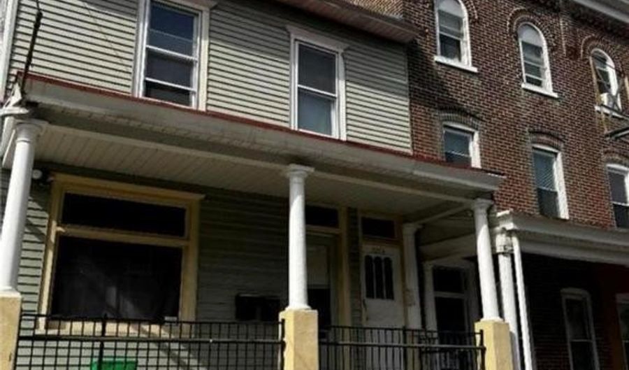 314 N Franklin Street Unit 320 1/2 320 1/2, Allentown, PA 18102 - 3 Beds, 1 Bath