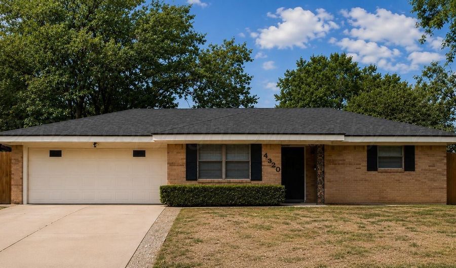 4320 SUMMIT Cir, Amarillo, TX 79109 - 3 Beds, 2 Bath