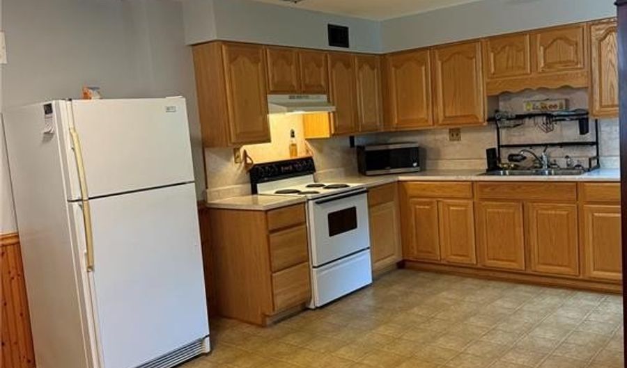 1623 Kirkham Dr, Arnold, MO 63010 - 2 Beds, 1 Bath