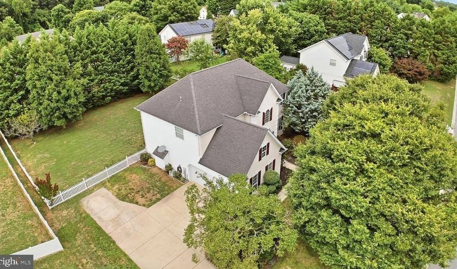 218 Pleasant Hill Dr, Camden Wyoming, DE 19934 - 4 Beds, 3 Bath
