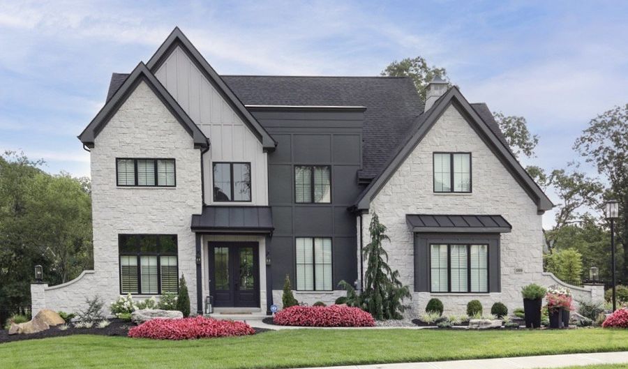 135 Lot 41 Woodford Dr, Adams Twp., PA 16033 - 5 Beds, 5 Bath
