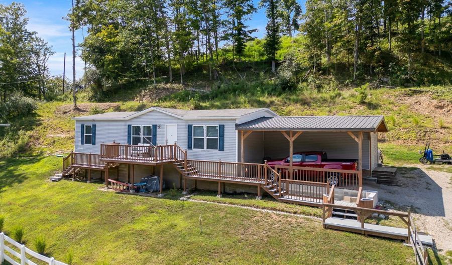 2801 Fudges Creek Rd, Barboursville, WV 25504 - 3 Beds, 2 Bath