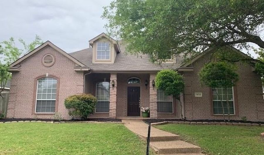 1434 Yosemite Dr, Allen, TX 75002 - 4 Beds, 2 Bath