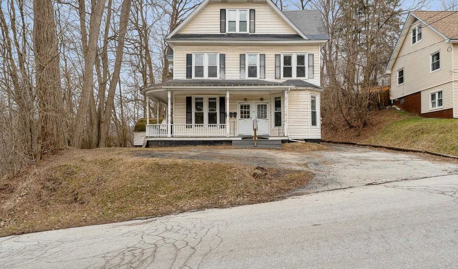 38 Long St, Barre, VT 05641 - 7 Beds, 3 Bath