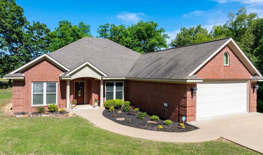 17 Valley View Rd, Batesville, AR 72501 - 3 Beds, 2 Bath