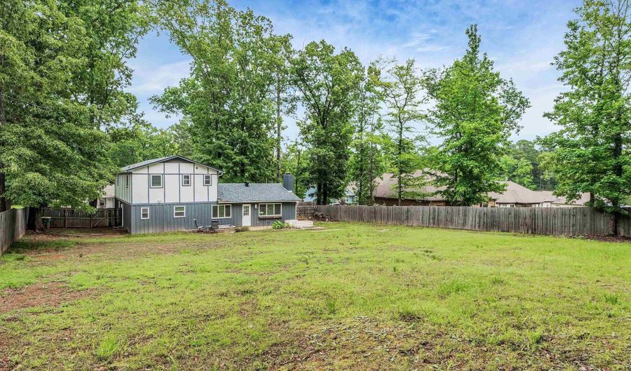 9 Whispering Dr, Alexander, AR 72210 - 3 Beds, 3 Bath