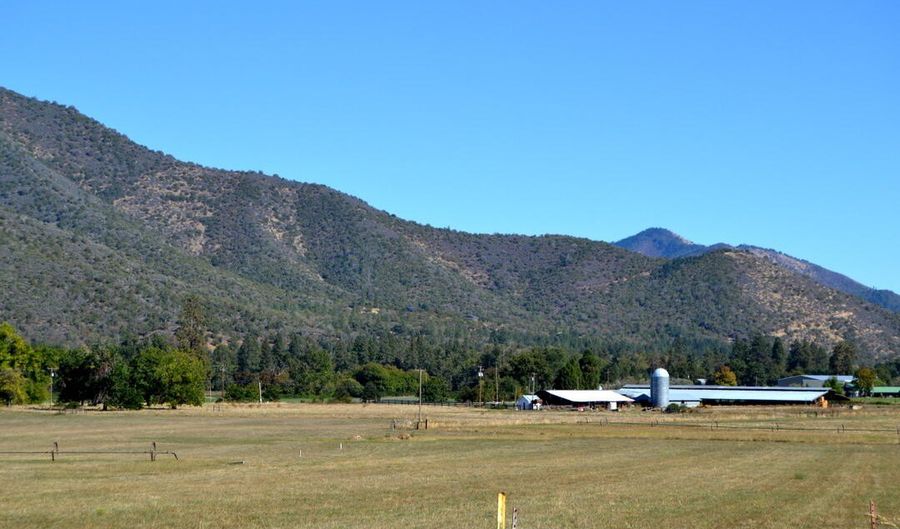 15950 Highway 238, Applegate, OR 97530 - 4 Beds, 3 Bath