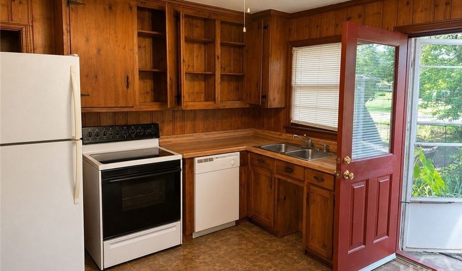 569 Whitehead Rd, Athens, GA 30606 - 2 Beds, 1 Bath