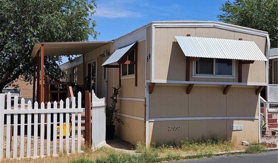 11423 Chamberlaine Way 59, Adelanto, CA 92301 - 2 Beds, 1 Bath