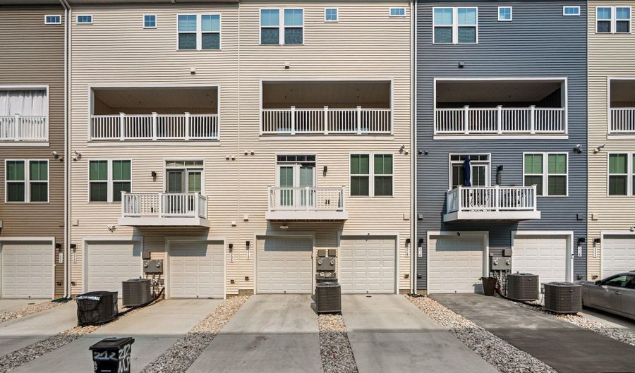 212 MATISSE Pl, Bowie, MD 20716 - 3 Beds, 3 Bath