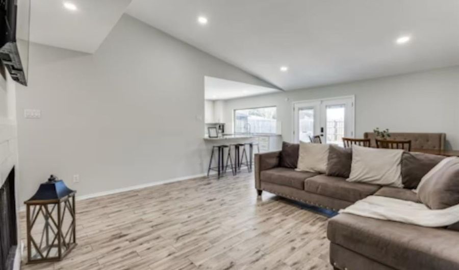 5101 S Colony Blvd, The Colony, TX 75056 - 3 Beds, 2 Bath