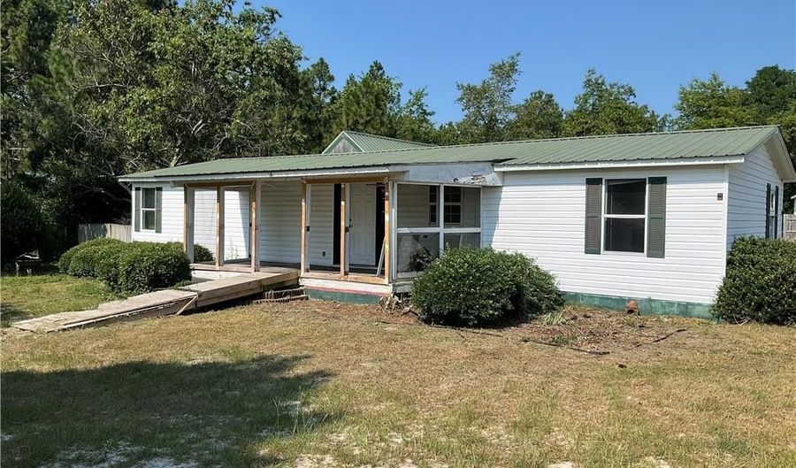 269 Beagle Run Ln, Aberdeen, NC 28315 - 3 Beds, 2 Bath