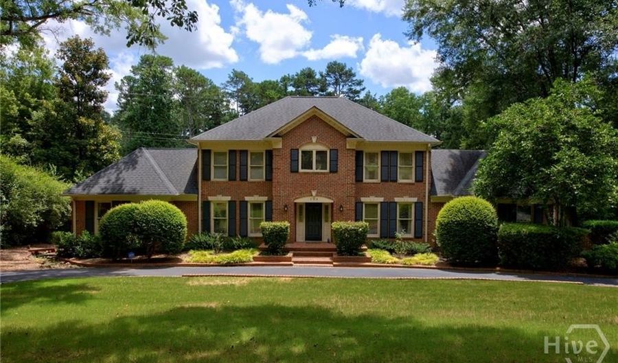 105 Moss Side Dr, Athens, GA 30607 - 5 Beds, 5 Bath