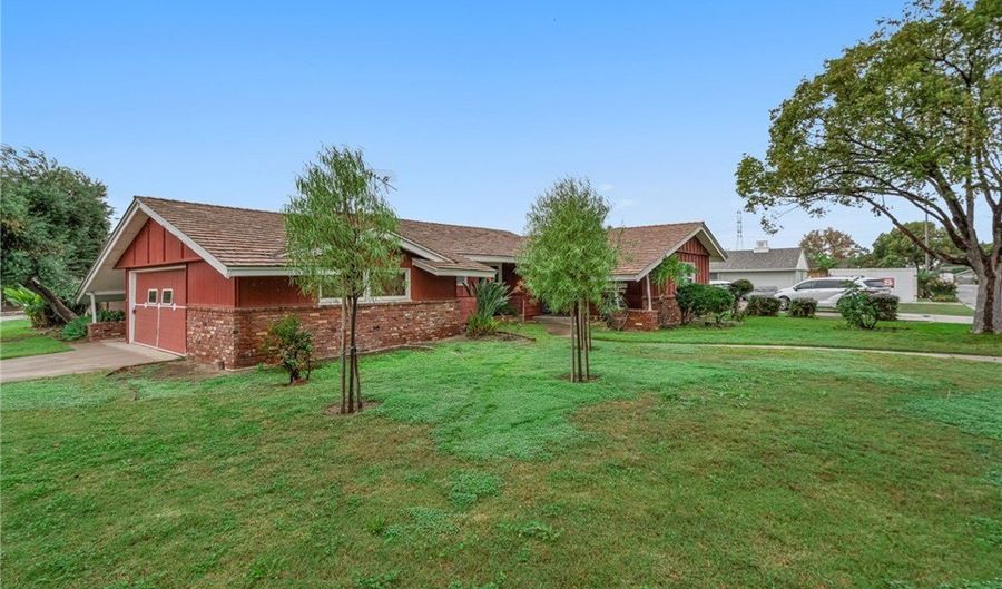 1751 S Heather Ln, Anaheim, CA 92802 - 3 Beds, 2 Bath