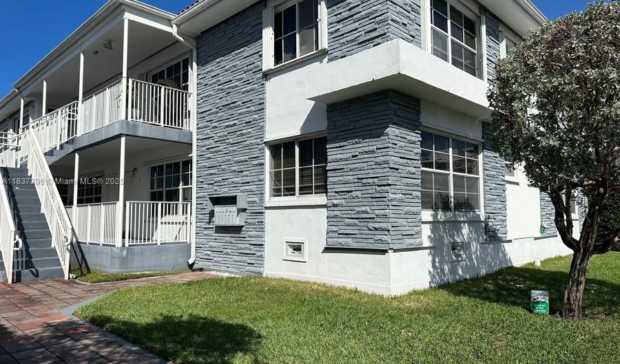 1065 97th St 1A, Bay Harbor Islands, FL 33154 - 3 Beds, 2 Bath