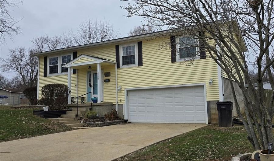 4708 Snow White Ter, Alton, IL 62002 - 3 Beds, 3 Bath