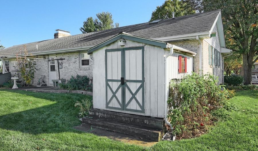 244 MILLER, Akron, PA 17501 - 3 Beds, 3 Bath