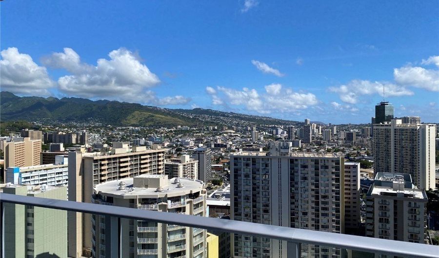 629 Keeaumoku St 2503, Honolulu, HI 96814 - 2 Beds, 2 Bath