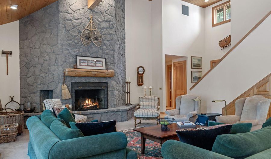 70440 Linnaea Borealis GM395, Black Butte Ranch, OR 97759 - 5 Beds, 3 Bath