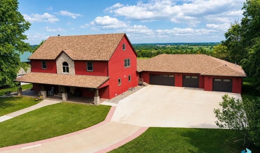 48190 265th St, Brandon, SD 57005 - 7 Beds, 5 Bath