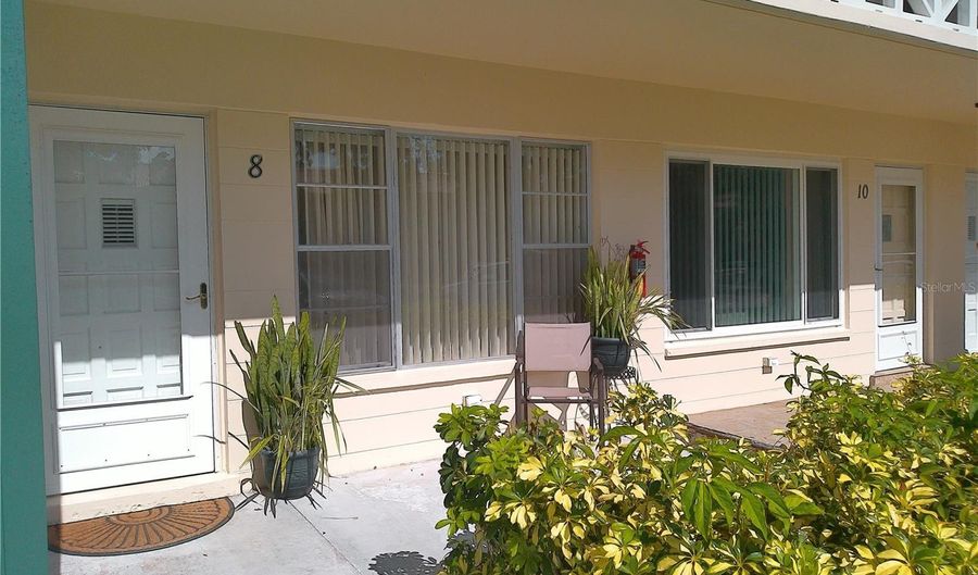 2400 FRANCISCAN Dr 8, Clearwater, FL 33763 - 1 Beds, 1 Bath