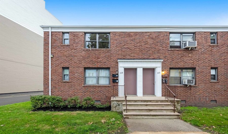 113 W 2ND St 44, Bayonne, NJ 07002 - 1 Beds, 1 Bath