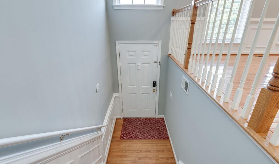 43831 CHADWICK Ter, Ashburn, VA 20148 - 3 Beds, 3 Bath