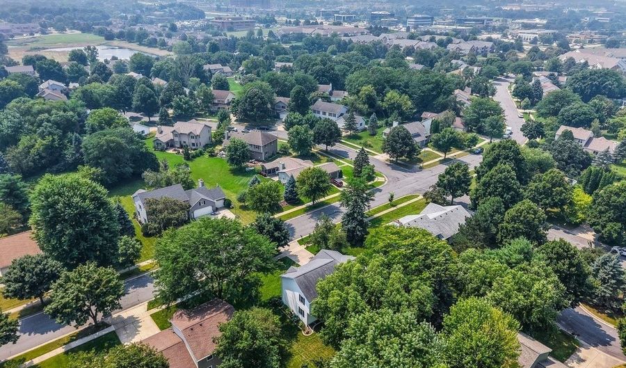 1006 Tramore Trl, Madison, WI 53717 - 3 Beds, 3 Bath