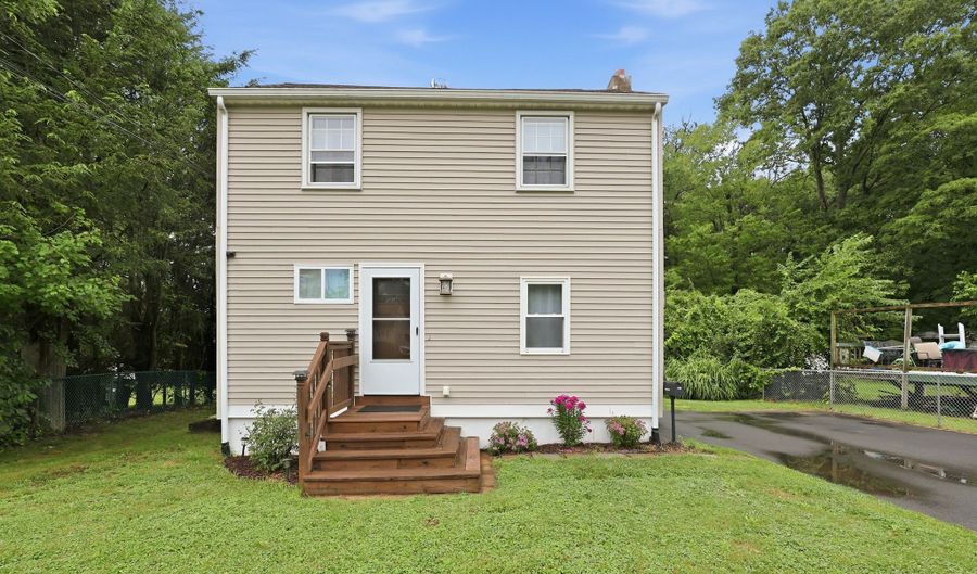 177 Beths Ave, Bristol, CT 06010 - 4 Beds, 2 Bath